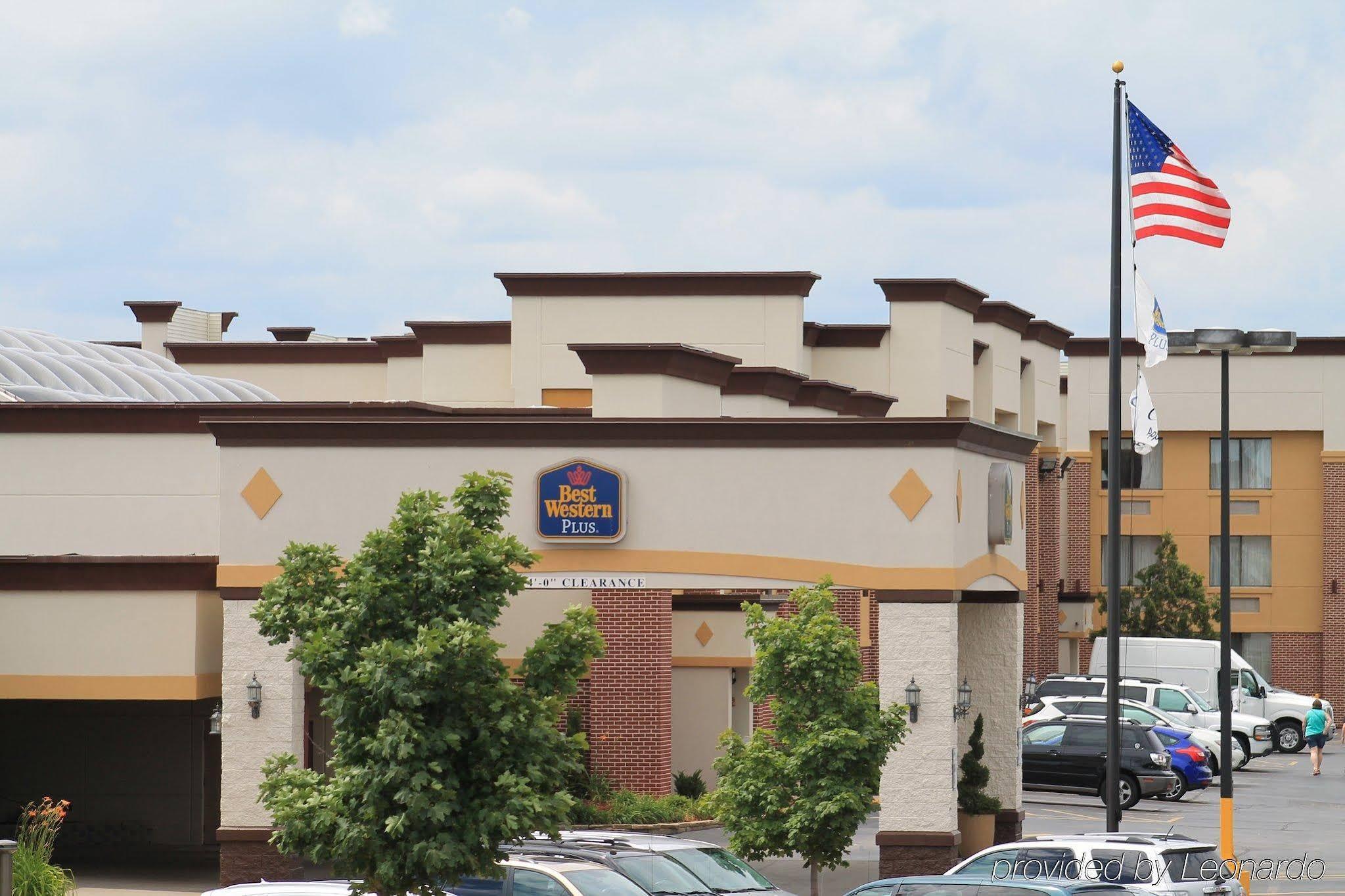 Best Western Plus Milwaukee Airport Hotel & Conference Center Exterior foto